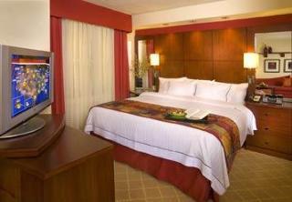 Boston Hotel 3*